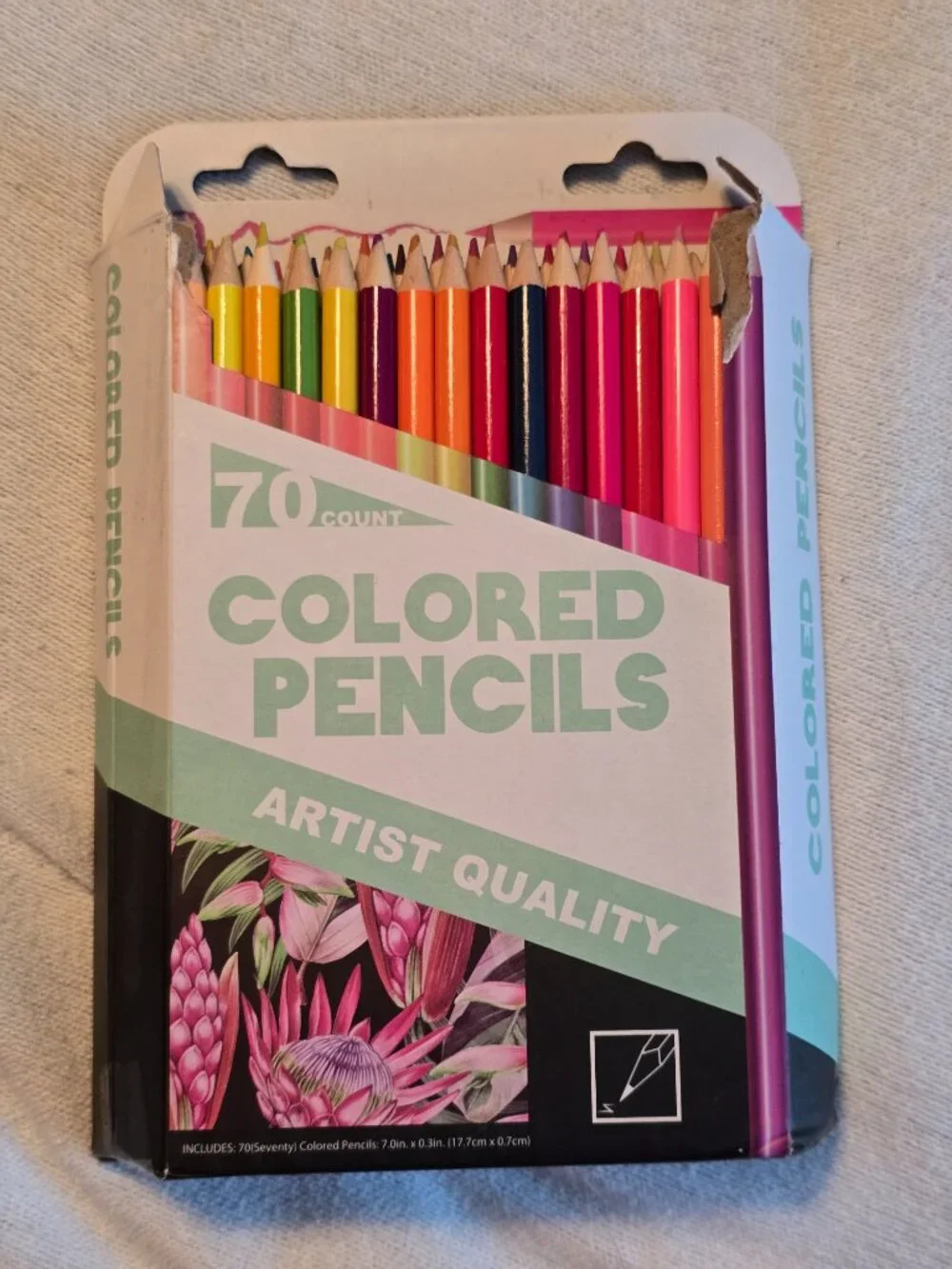 70-Count Artist Quality Colored Pencil Set - Pre-Owned